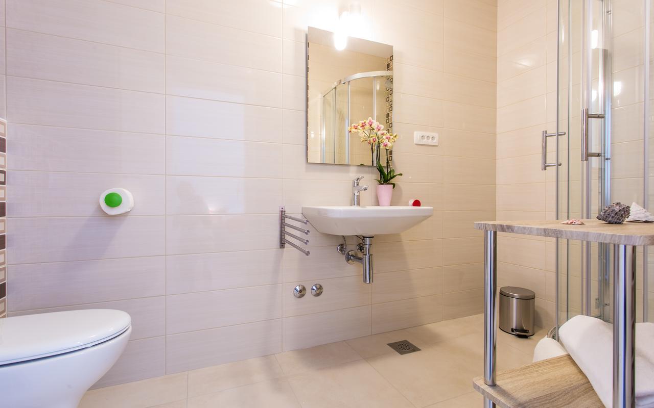 Apartments Viktorija 2 Baška Extérieur photo
